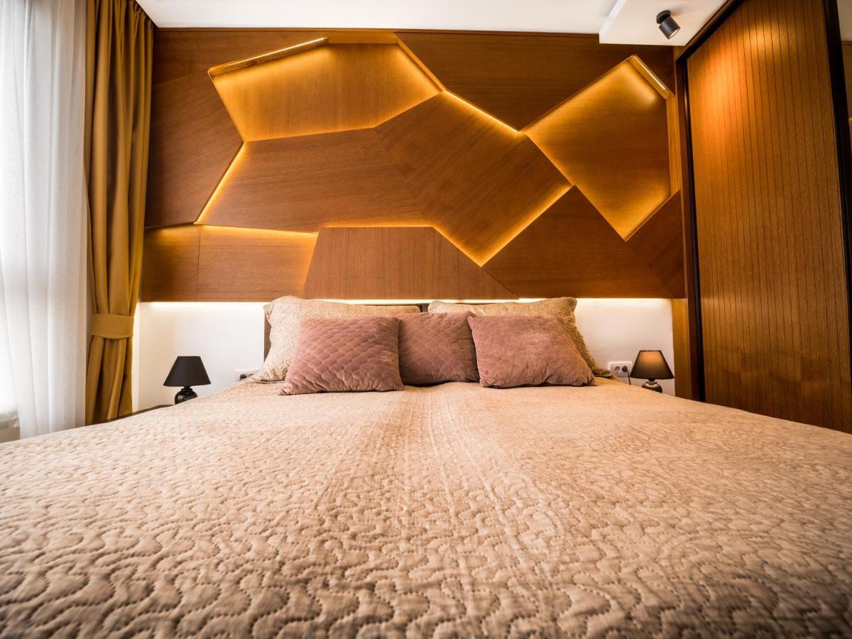 Apartman 23 - Vila Harizma ซลาตีบอร์ ภายนอก รูปภาพ