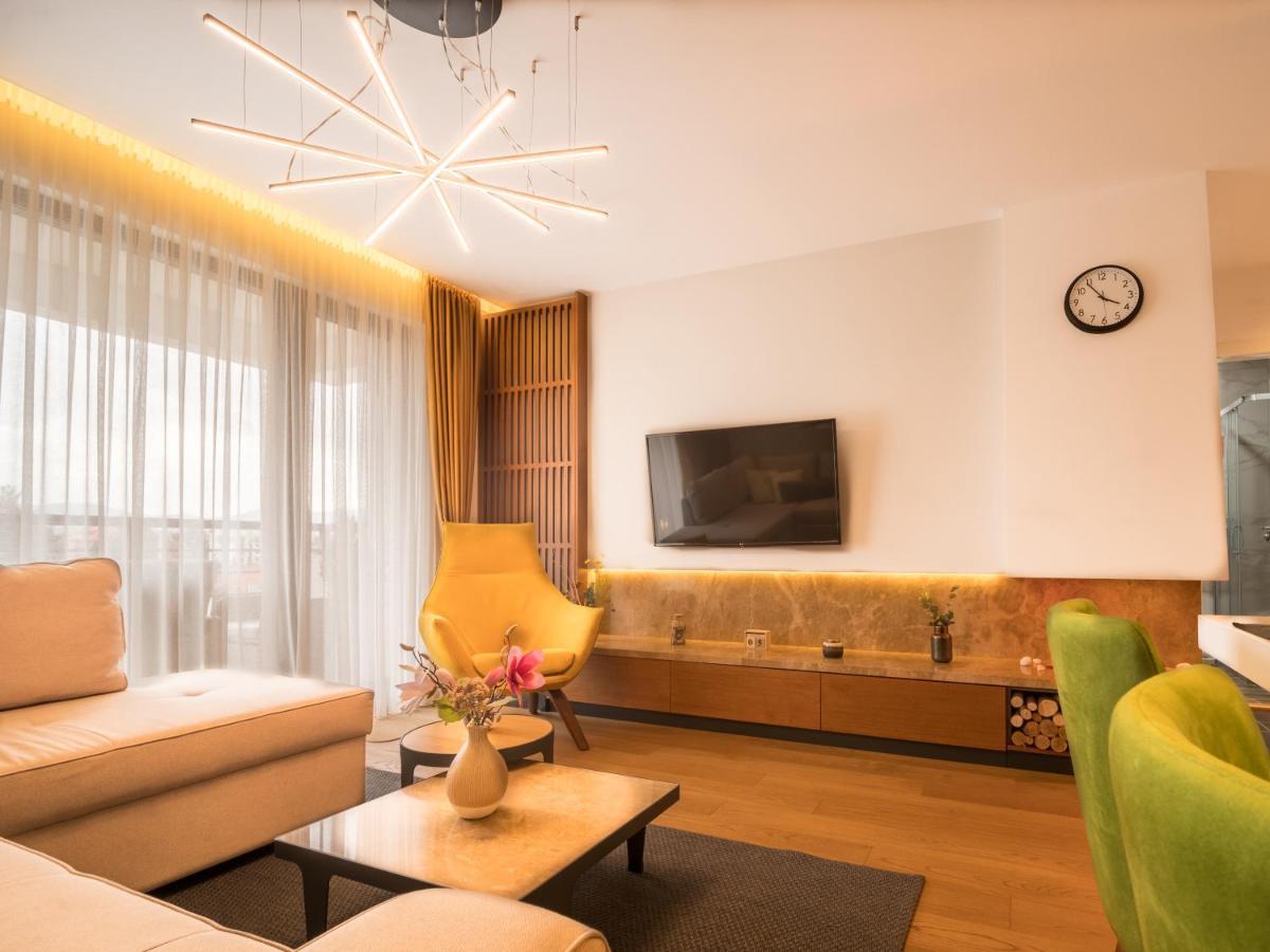 Apartman 23 - Vila Harizma ซลาตีบอร์ ภายนอก รูปภาพ