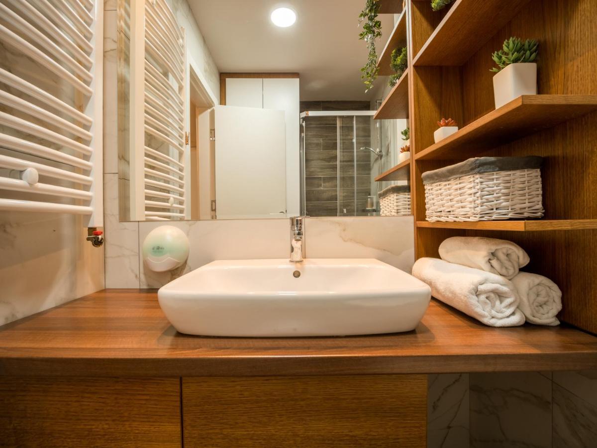 Apartman 23 - Vila Harizma ซลาตีบอร์ ภายนอก รูปภาพ
