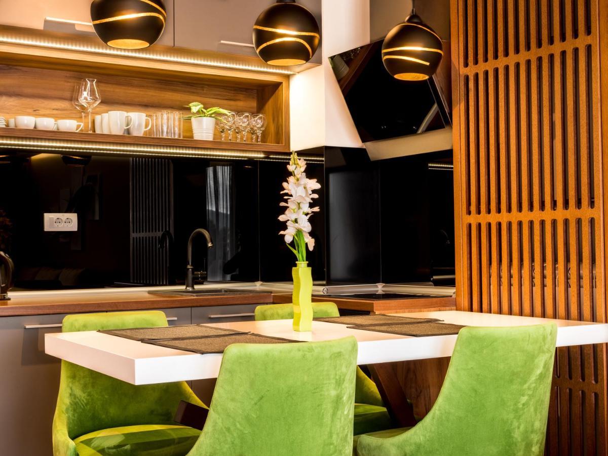 Apartman 23 - Vila Harizma ซลาตีบอร์ ภายนอก รูปภาพ